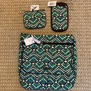 Vera Bradley Double Zip Mailbag- Rain Forest - NWT